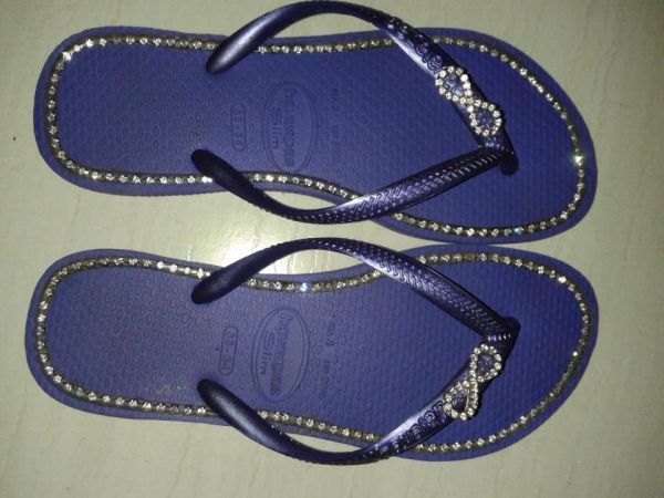 CHINELO COM STRASS 303
