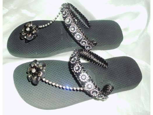 CHINELO COM STRASS 306